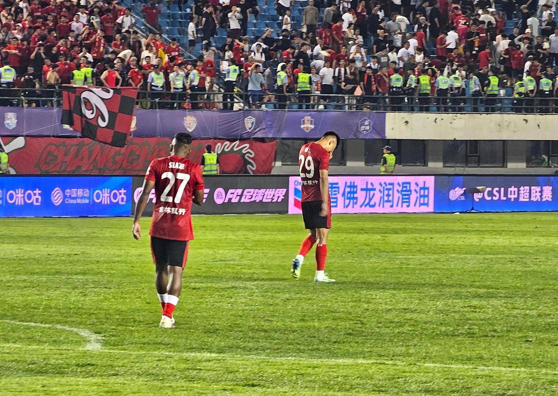 特勒在清晨 特勒在清晨