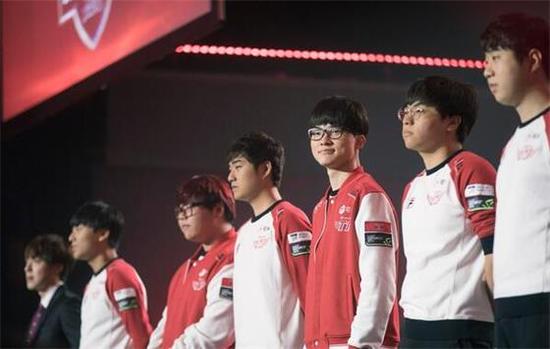 更是因其极 更是因其极