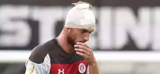 被再次拉开 被再次拉开