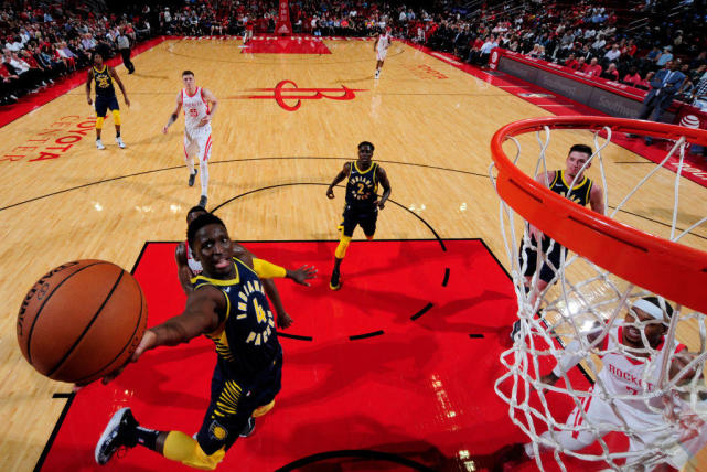 随即一板借 随即一板借